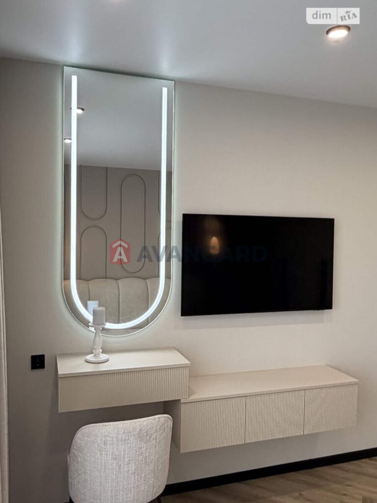 2 ��. ��������, 72/-/- ��. �., 2/10 ������ ���� 7