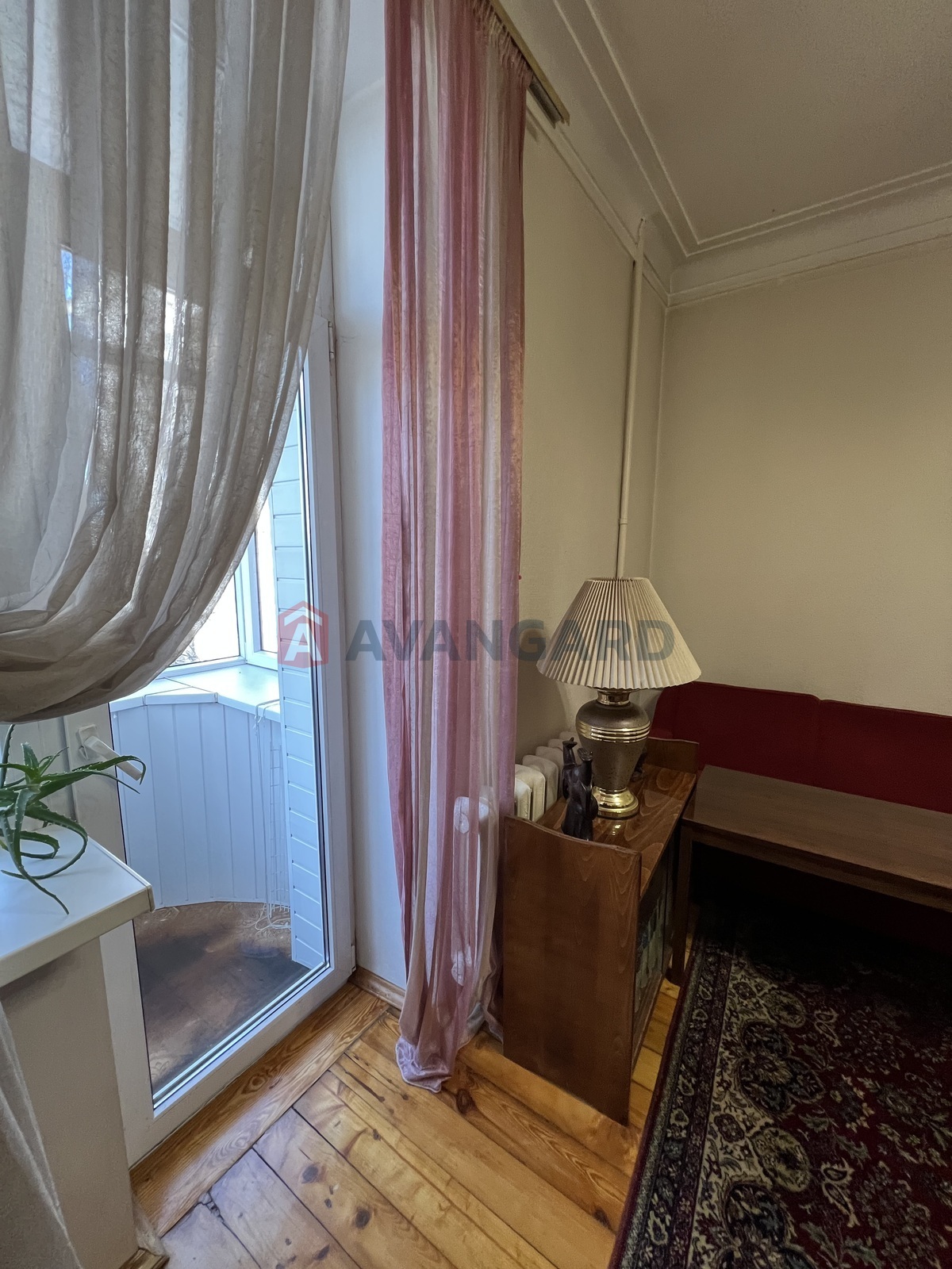 2 ��. ��������, 47/-/7 ��. �., 2/5 ������ ���� 10