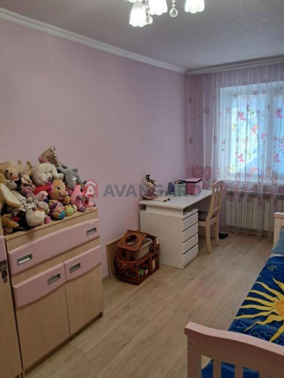 3 ��. ��������, 63/-/5 ��. �., 3/5 ������ ���� 11