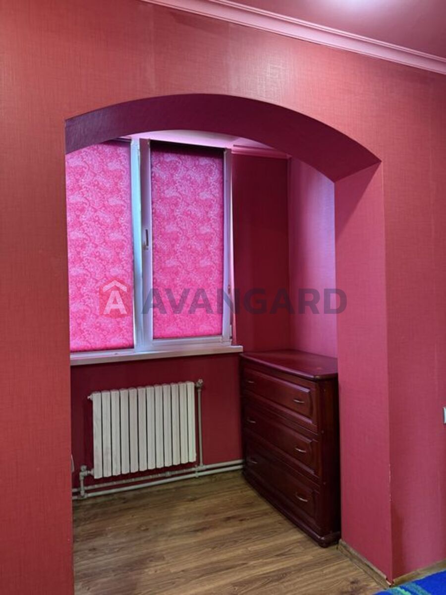 3 ��. ��������, 64/-/10 ��. �., 5/9 ������ ���� 12