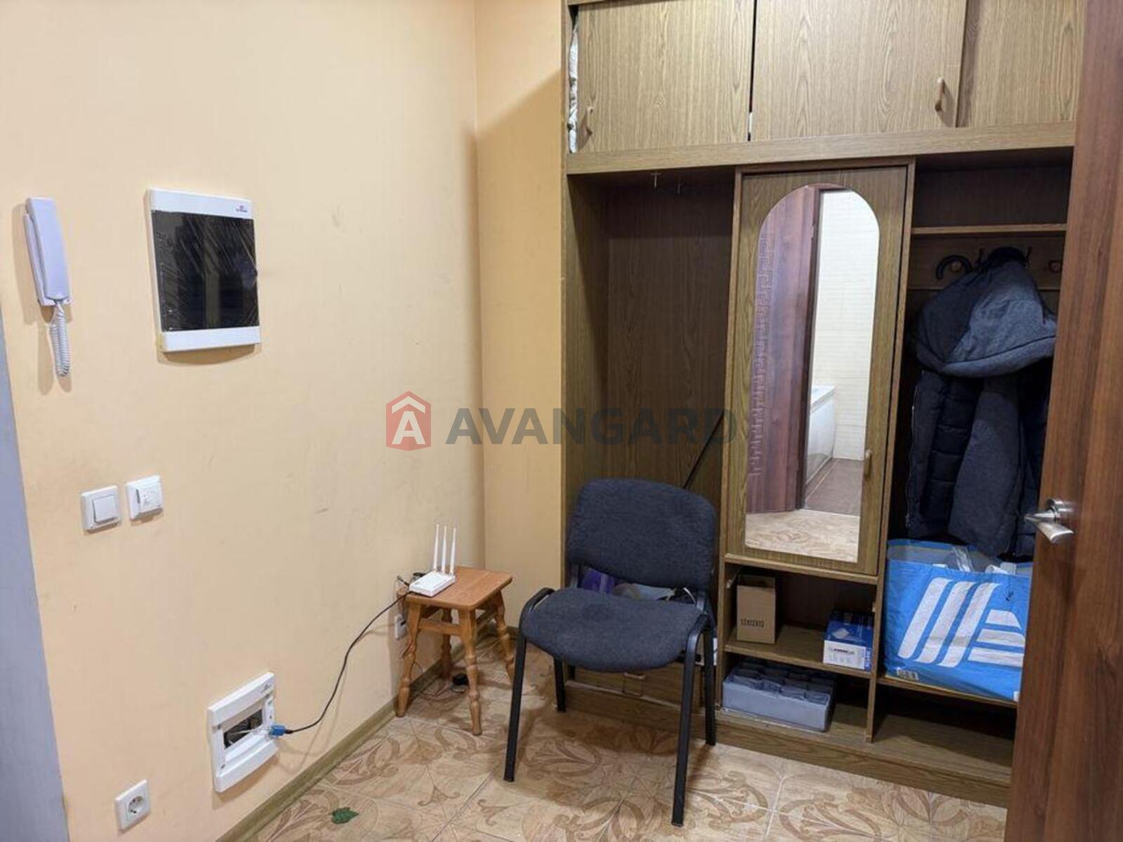 1 ��. ��������, 32/-/15 ��. �., 2/4 ������ ���� 7