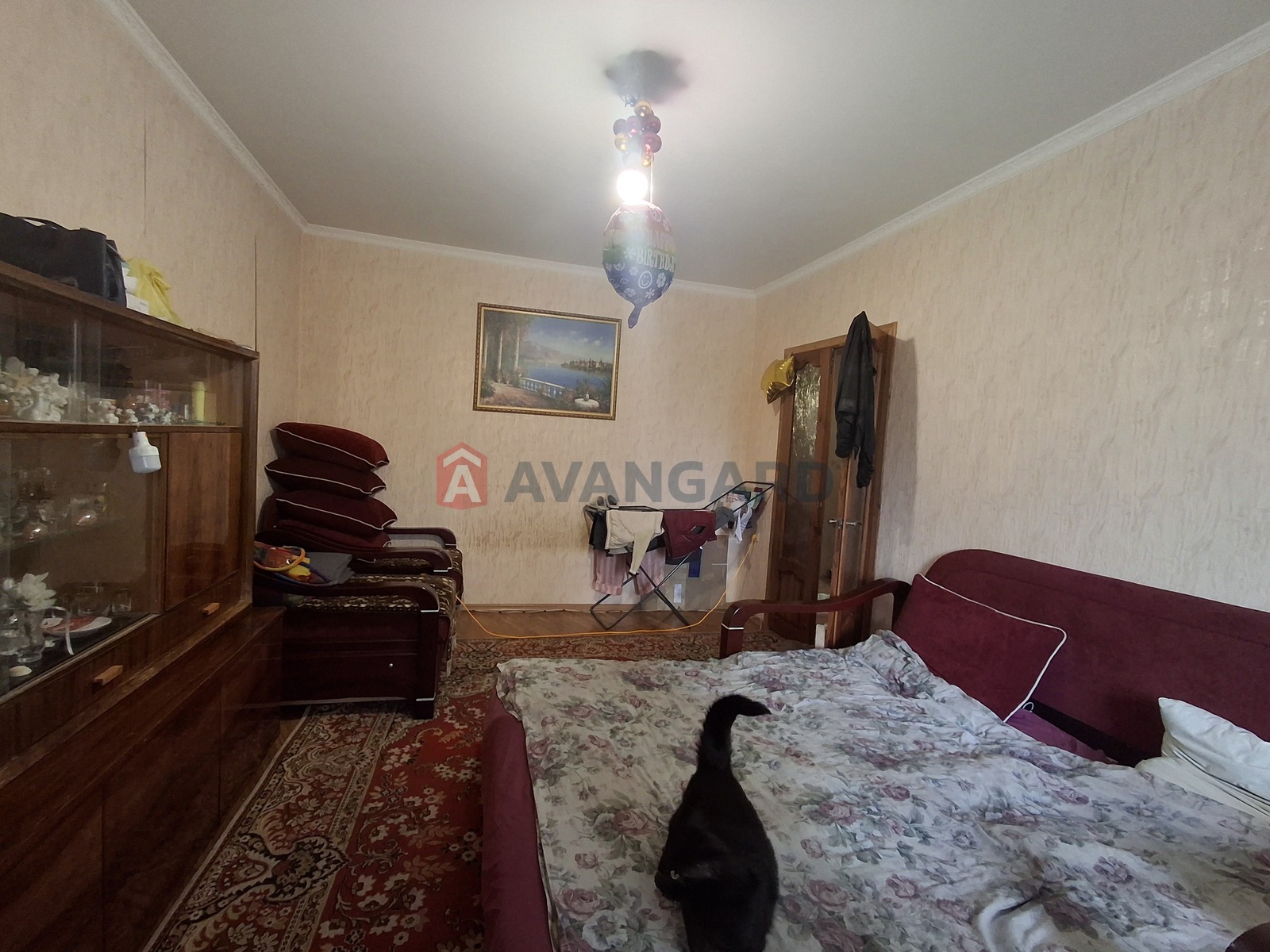 2 ��. ��������, 52,5/30.3/9.7 ��. �., 4/10 ������ ���� 4