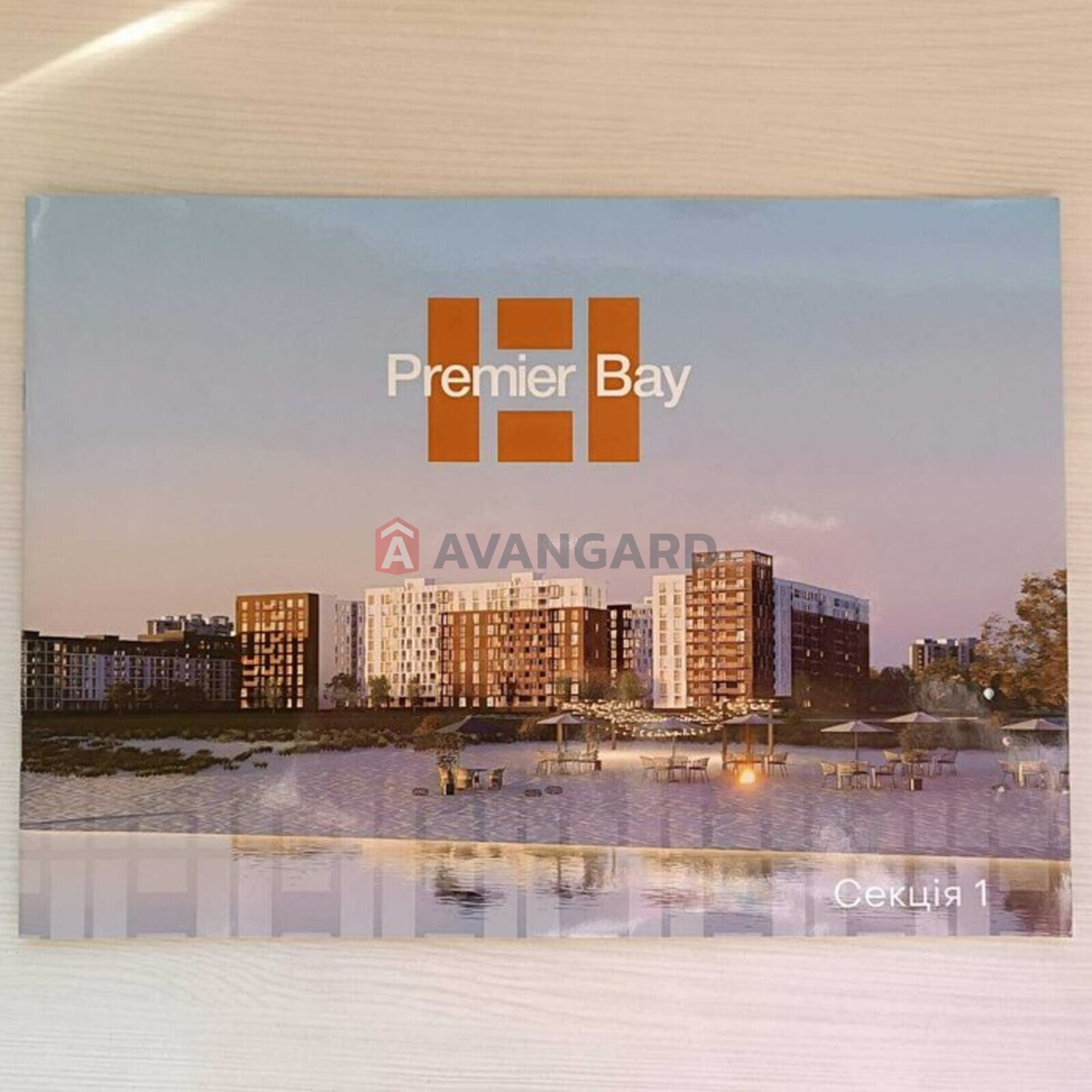 1 ��. ��������, 40/-/14 ��. �., 3/10 ������ ���� 6