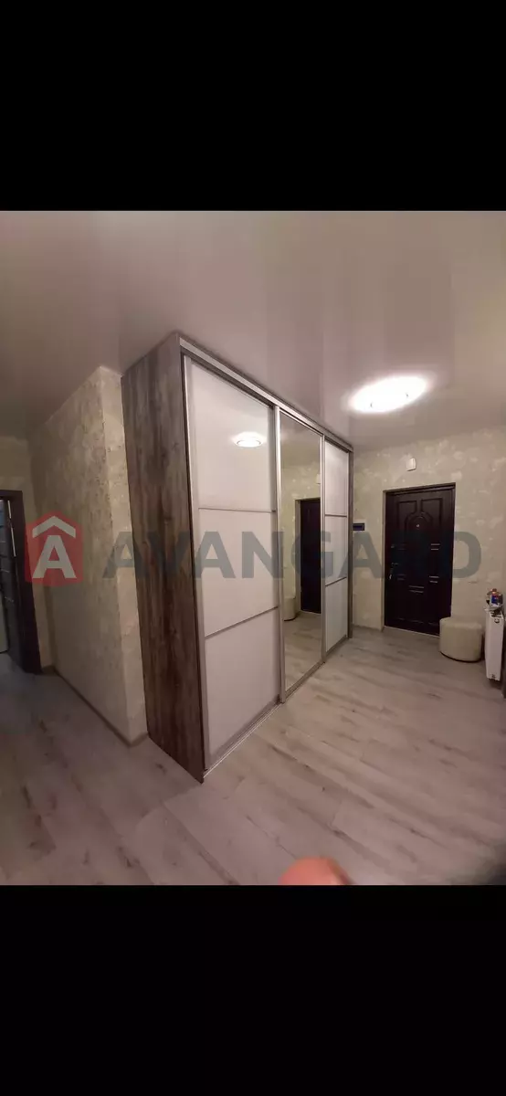 3 ��. ��������, 89/-/18 ��. �., 8/11 ������ ���� 22