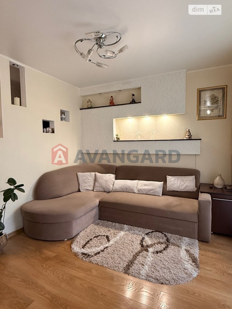 2 ��. ��������, 72/31/18 ��. �., 5/9 ������ ���� 18