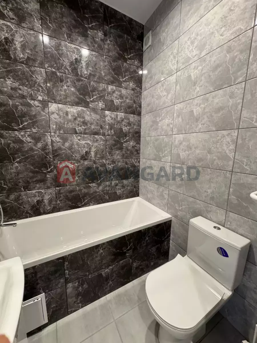 1 ��. ��������, 30/-/- ��. �., 3/5 ������ ���� 10