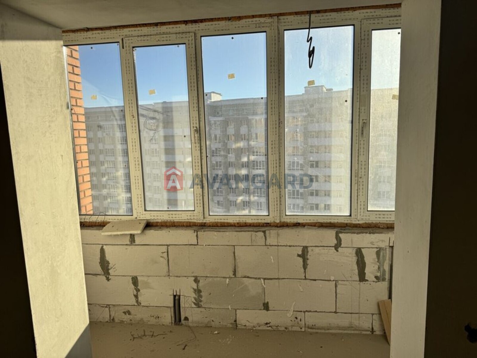 3 ����. ��������, 124/-/30 ��. �., 10/13 ���� ���� 9