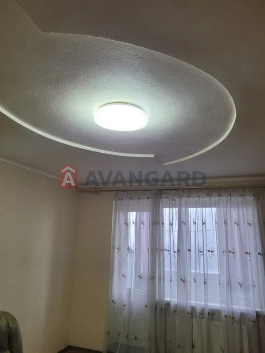 2 ��. ��������, 52/-/7 ��. �., 9/9 ������ ���� 1