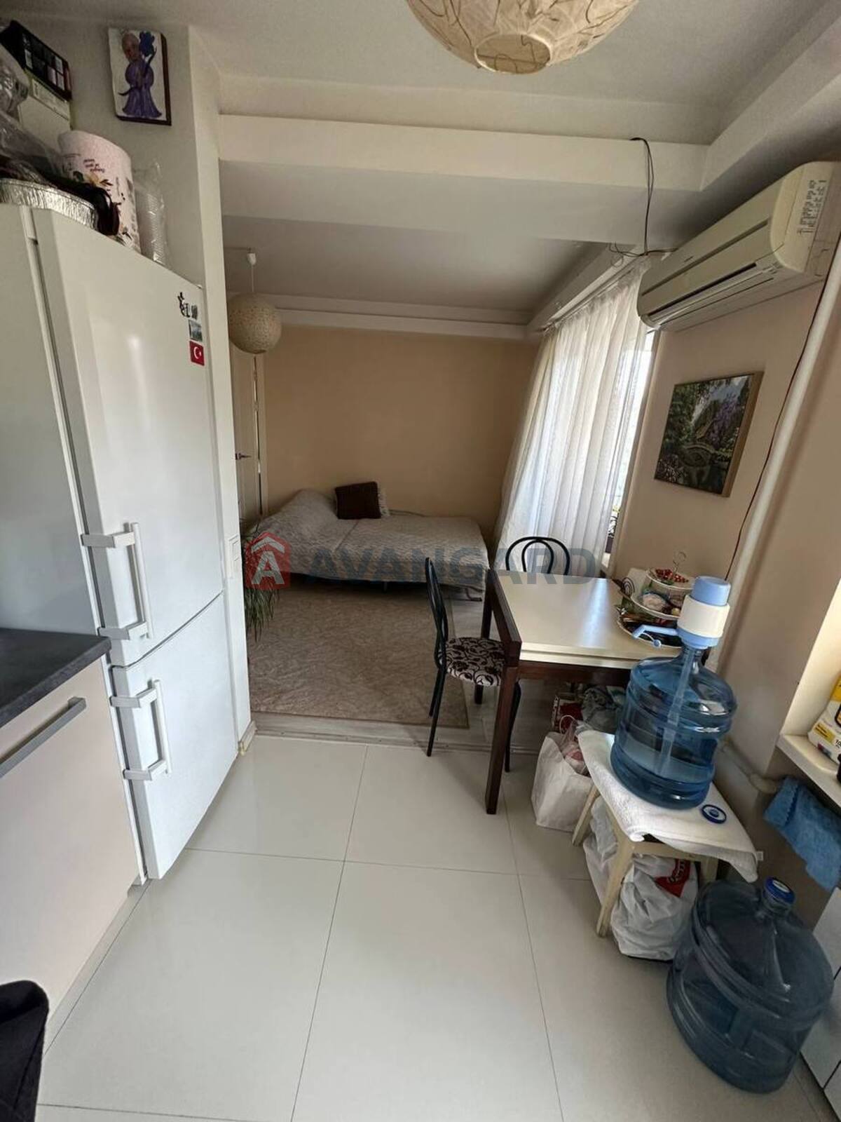 2 ��. ��������, 43/18/25 ��. �., 9/9 ������ ���� 6