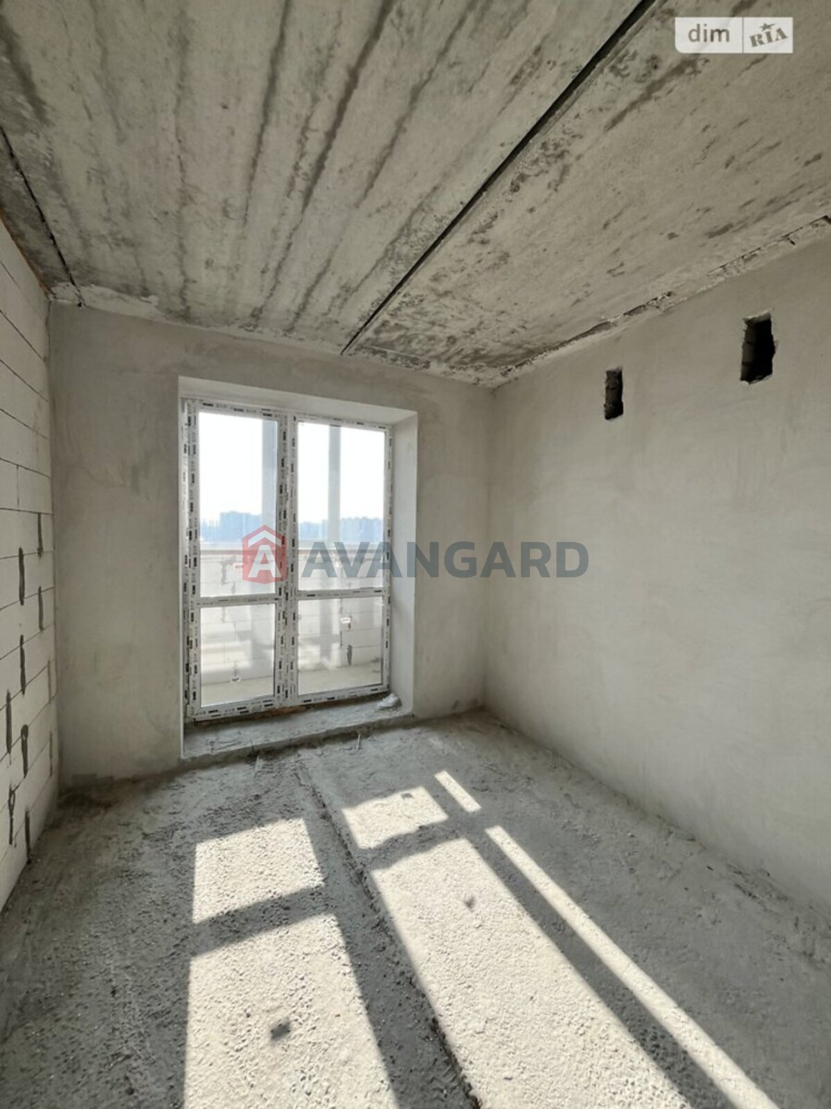 1 ��. ��������, 40/17/9 ��. �., 6/10 ������ ���� 8