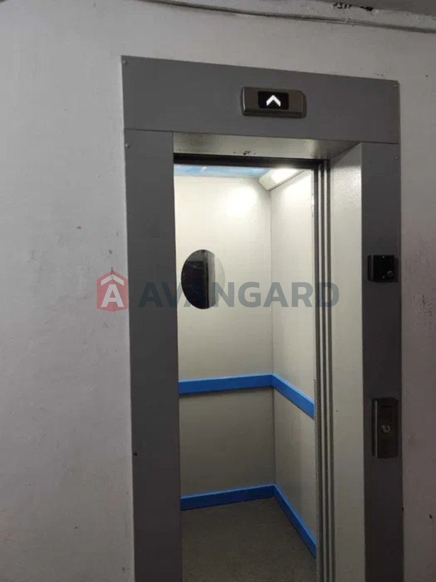 1 . , 30/-/10 . ., 8/9   12