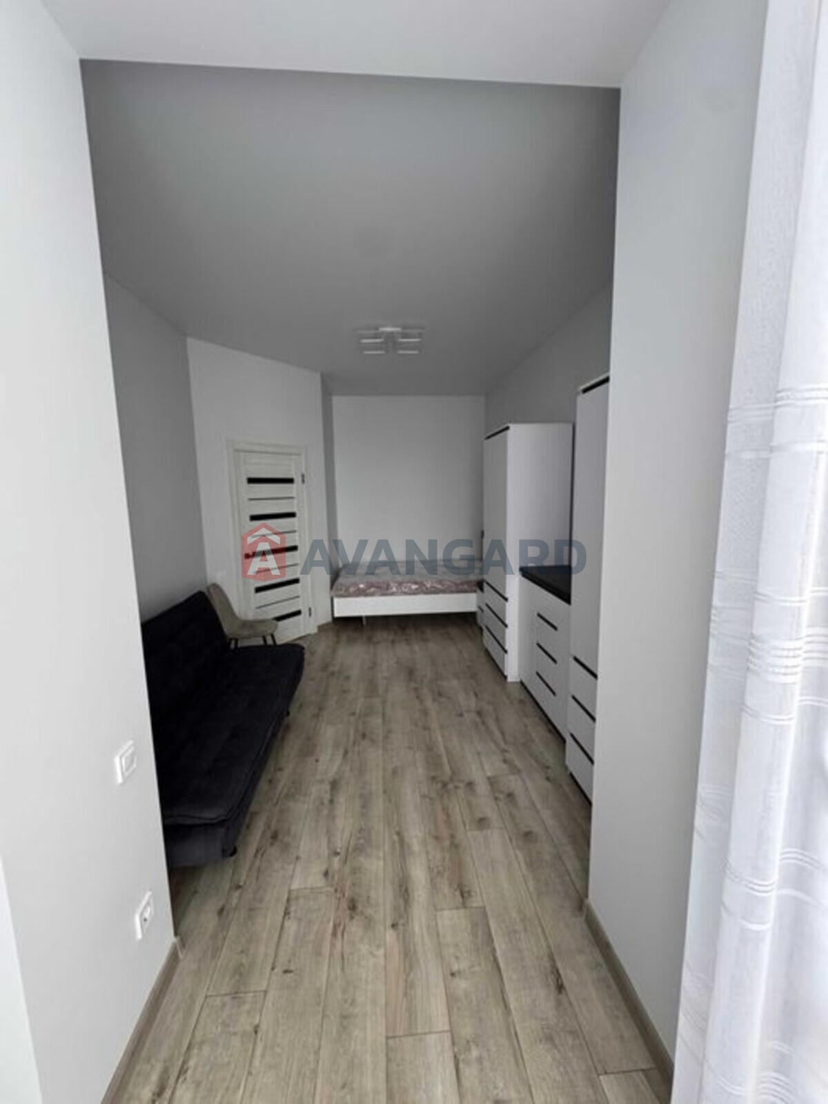 1 ����. ��������, 38/-/11 ��. �., 3/10 ���� ���� 6