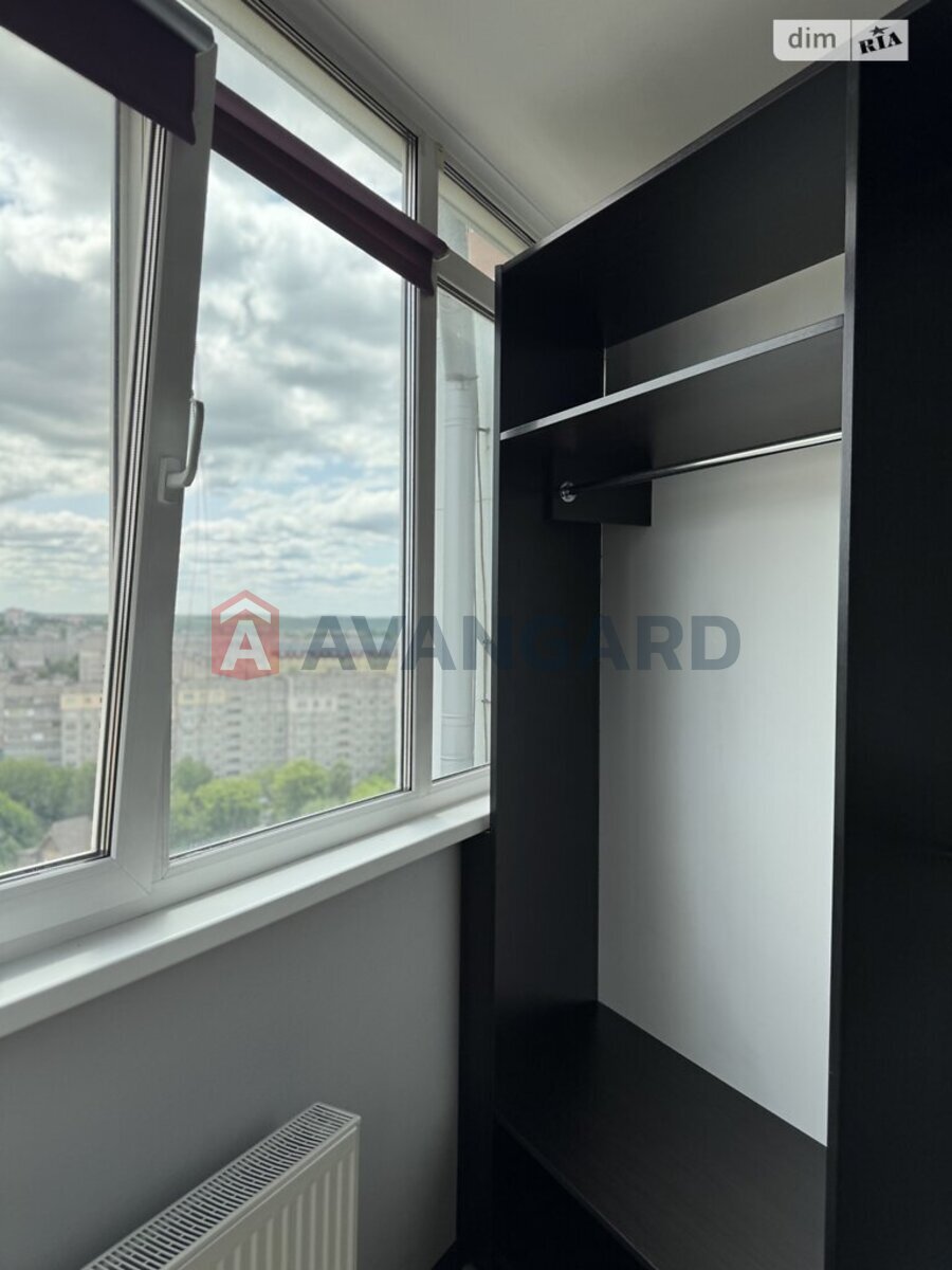 2 ��. ��������, 87/-/12 ��. �., 13/13 ������ ���� 15