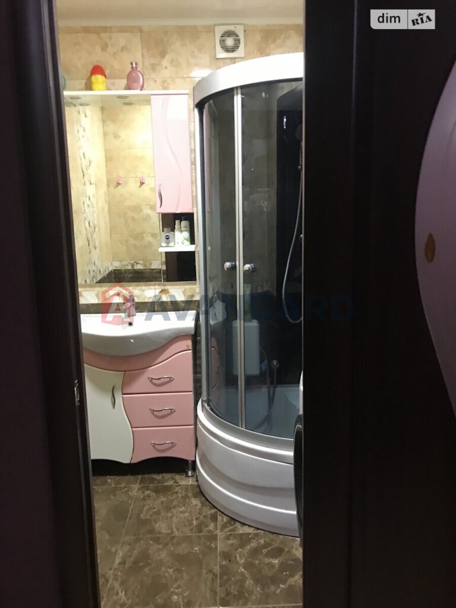 2 ��. ��������, 53/31/7 ��. �., 4/5 ������ ���� 9