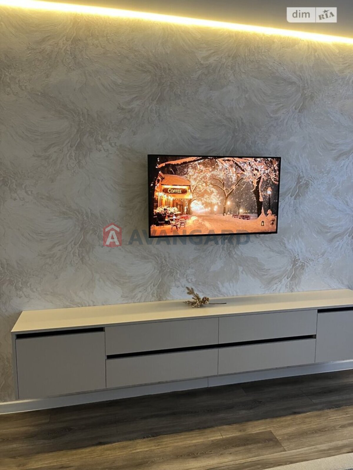 1 ��. ��������, 51/20/20 ��. �., 2/10 ������ ���� 19