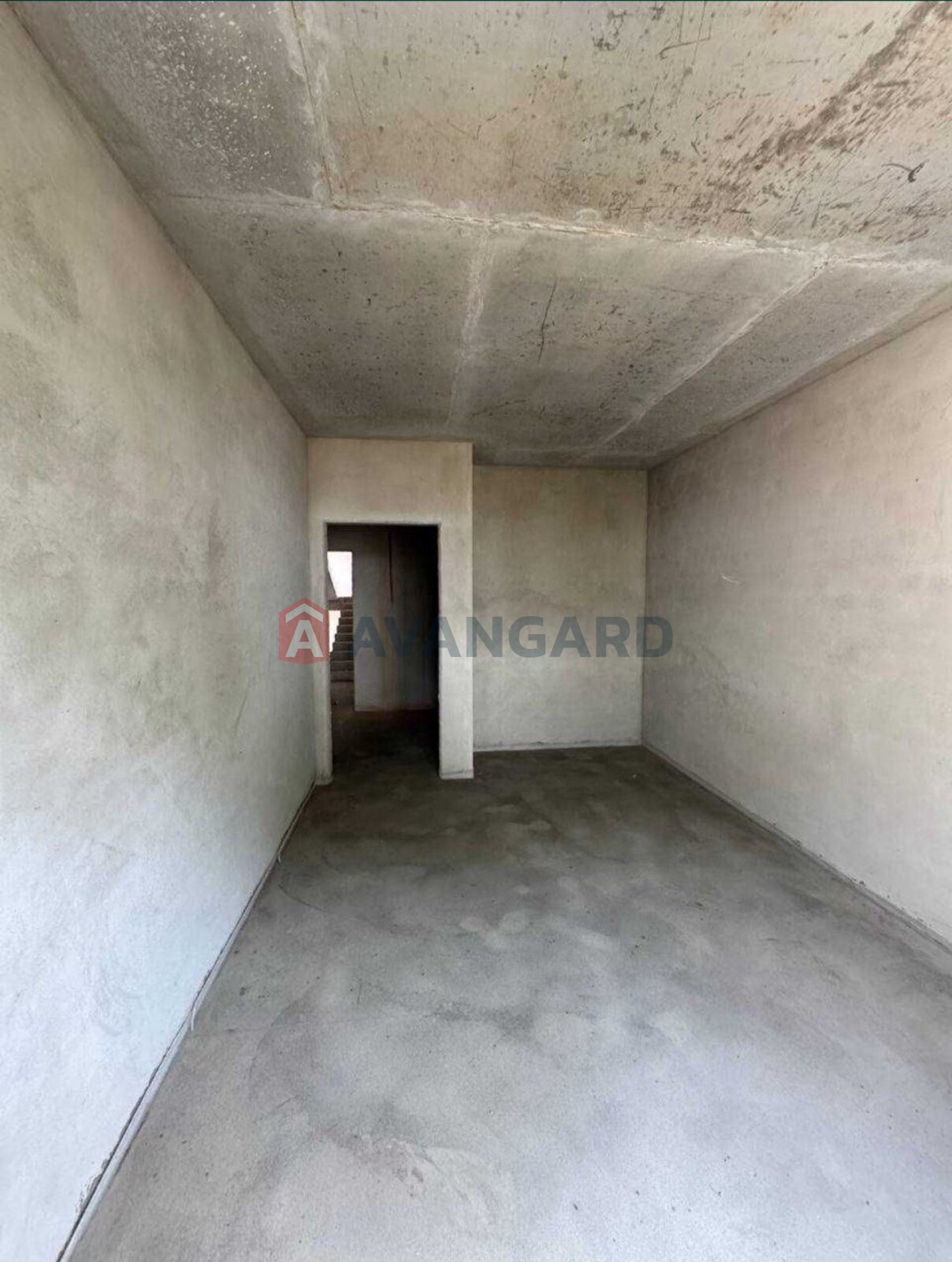 2 ��. ��������, 67/33/15 ��. �., 3/6 ������ ���� 2