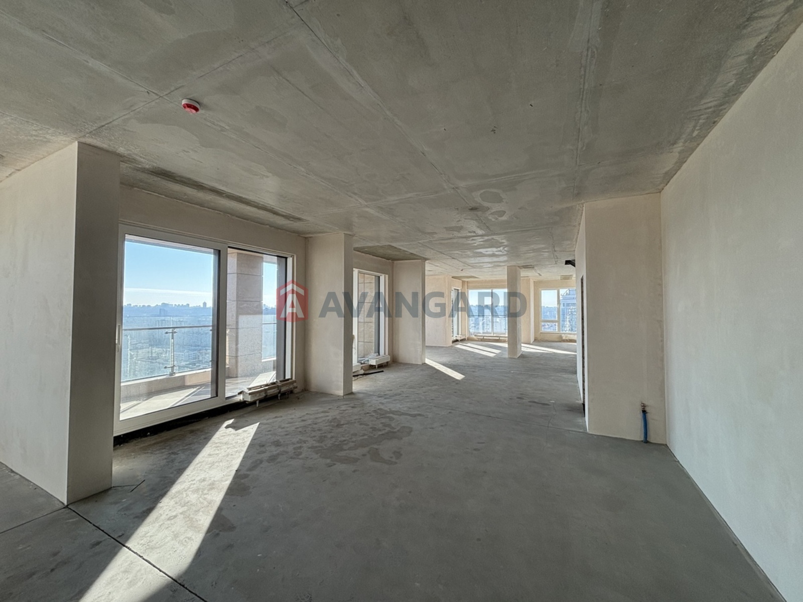 4 ��. ��������, 407/100/100 ��. �., 25/26 ������ ���� 3