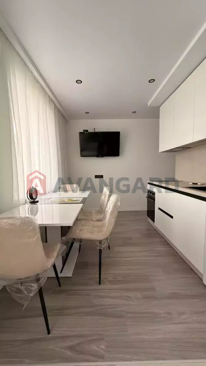 1 ��. ��������, 27/23/- ��. �., 5/9 ������ ���� 3