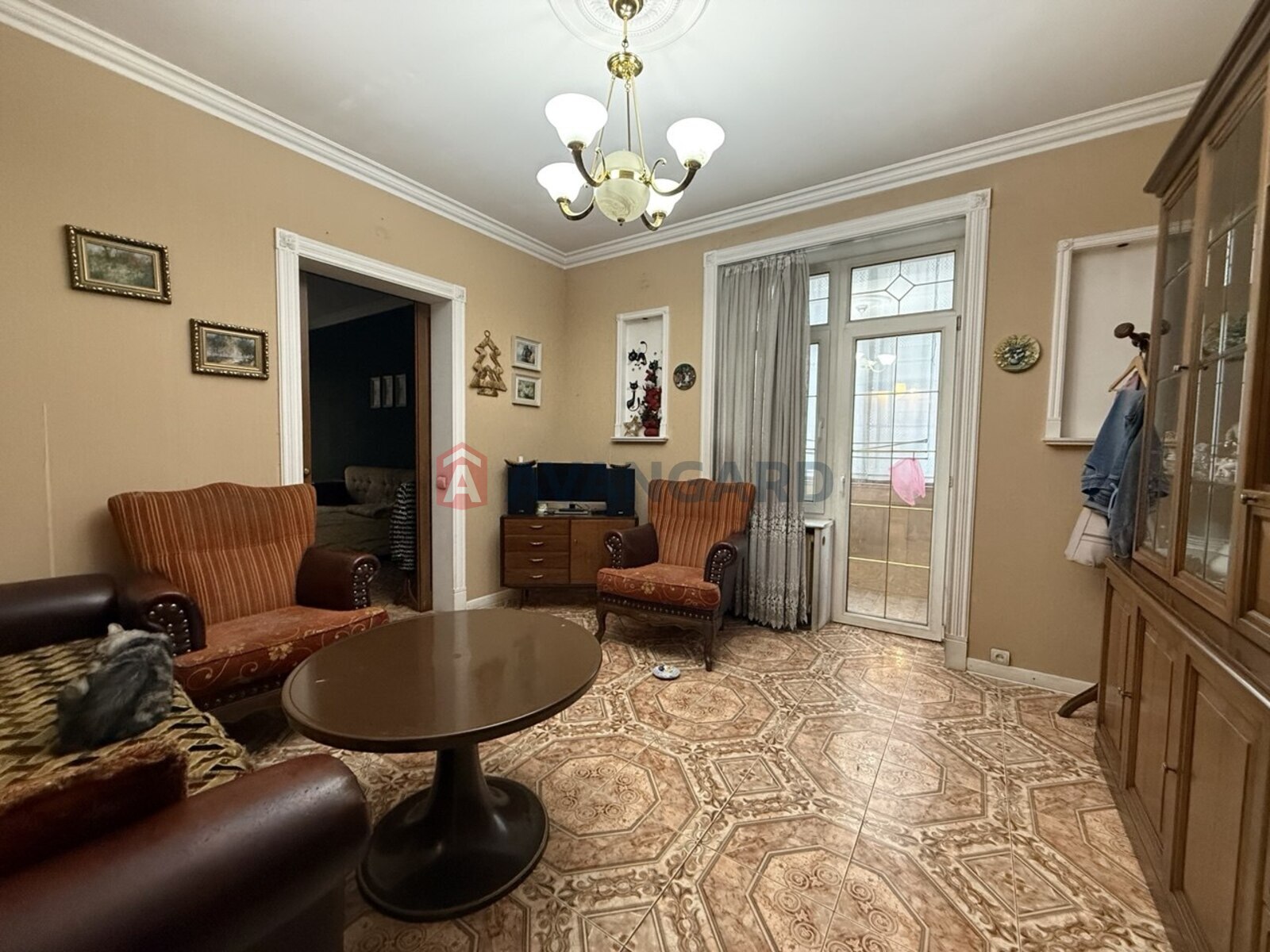 3 ��. ��������, 63,2/42,5/7 ��. �., 3/5 ������ ���� 11