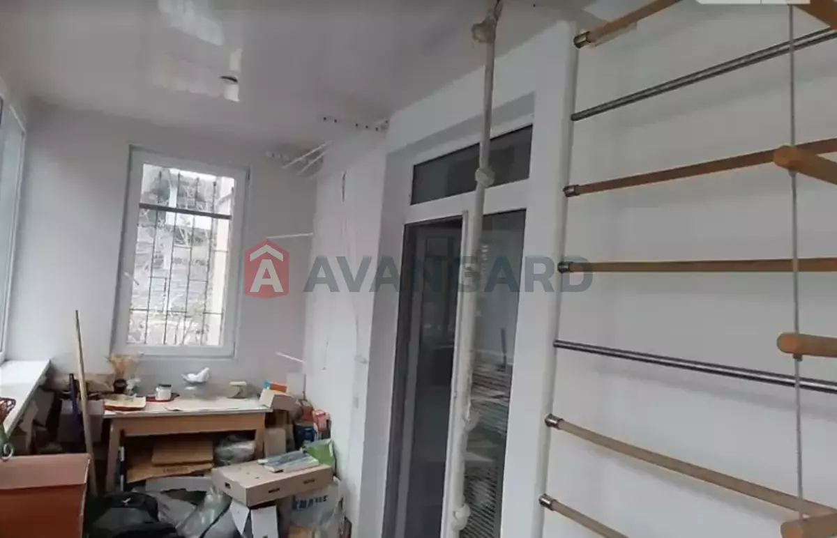 3 ��. ��������, 65/46/8 ��. �., 1/2 ������ ���� 13