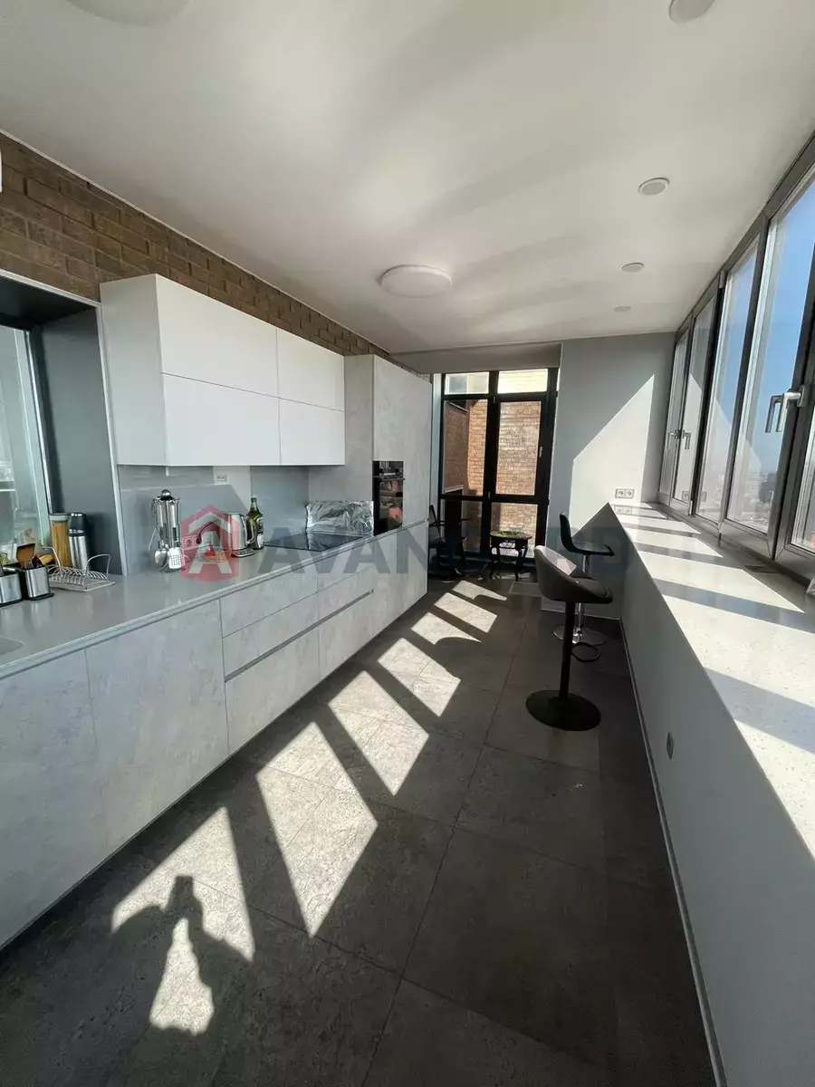 2 ��. ��������, 95/-/- ��. �., 8/9 ������ ���� 15