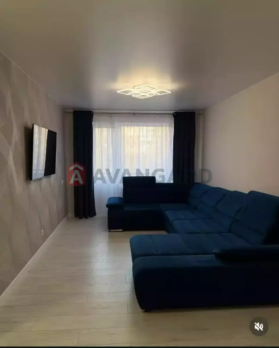 4 ����. ��������, 88/-/9 ��. �., 4/9 ���� ���� 6