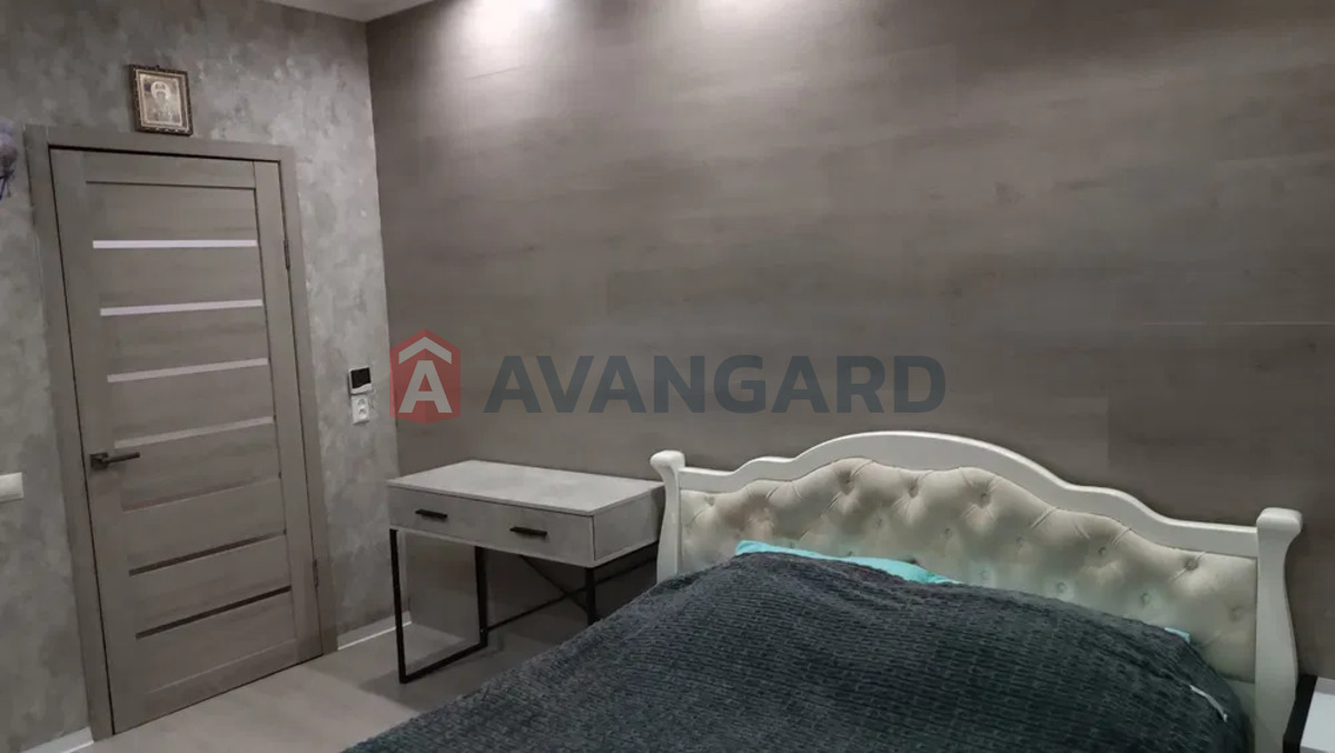 2 ��. ��������, 40/-/6 ��. �., 2/2 ������ ���� 3