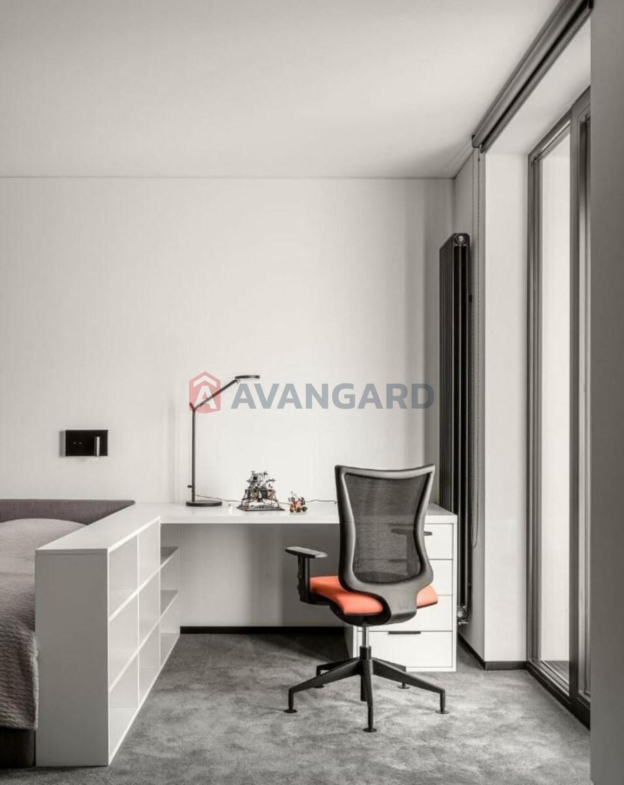 3 ��. ��������, 180/56/65 ��. �., 13/24 ������ ���� 17