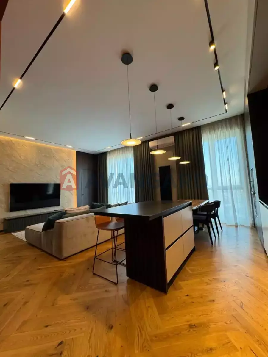 3 ��. ��������, 150/-/- ��. �., 16/16 ������ ���� 14