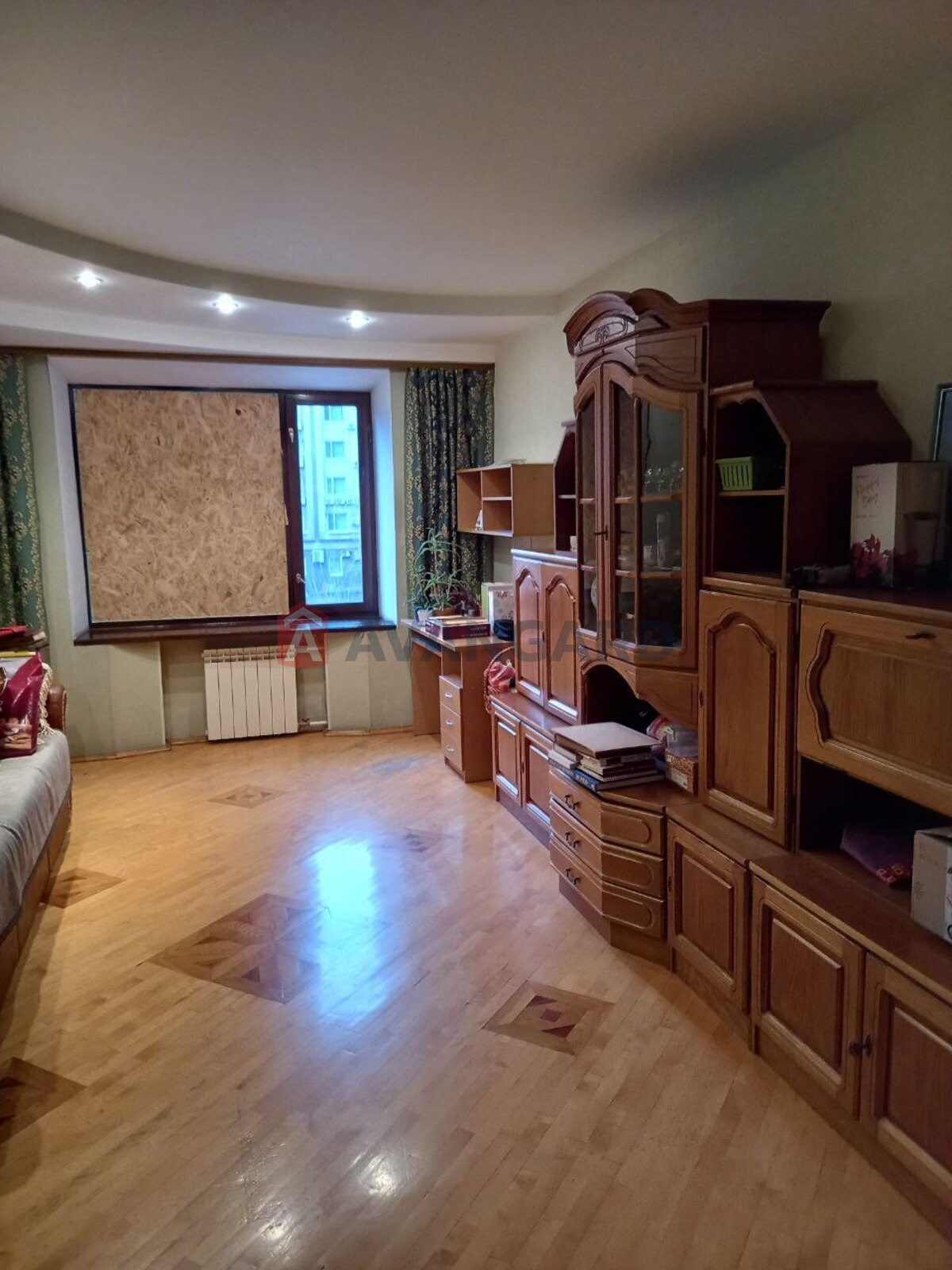 2 ��. ��������, 57/32/9 ��. �., 3/4 ������ ���� 16