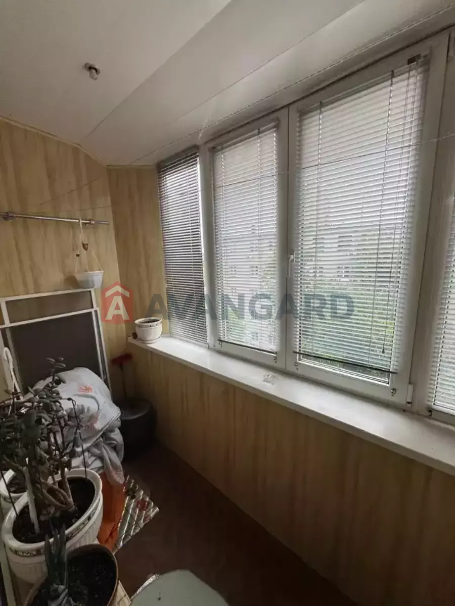 2 ����. ��������, 46/28/6 ��. �., 4/5 ���� ���� 5