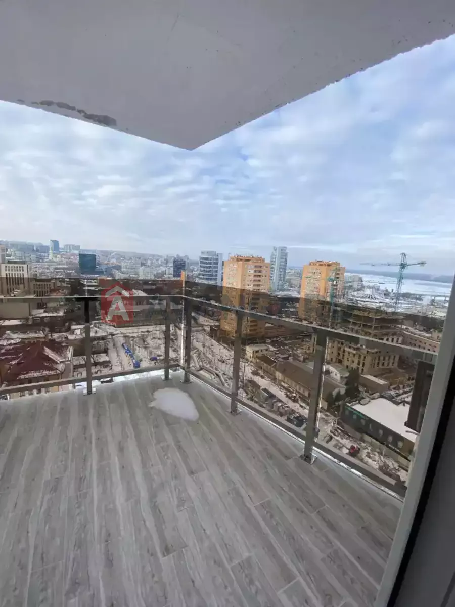 5 ��. ��������, 180/-/- ��. �., 17/17 ������ ���� 9