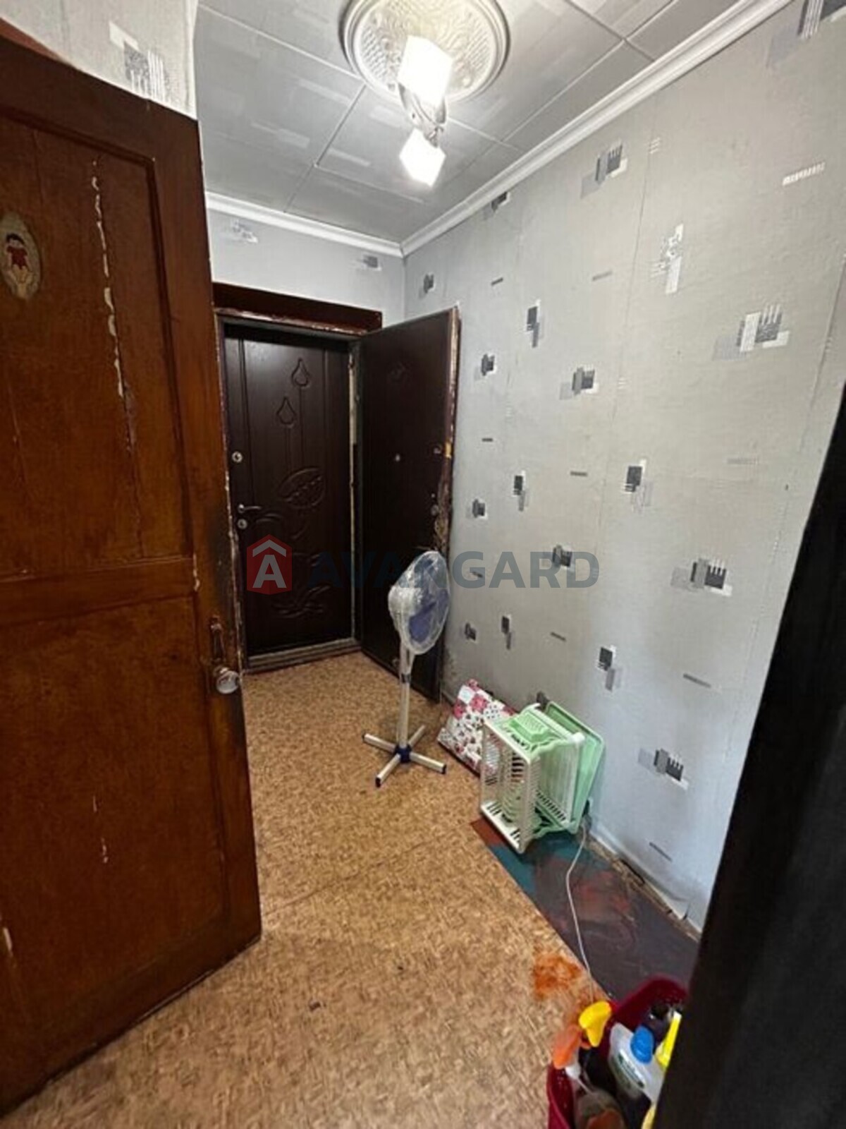 2 ��. ��������, 42/-/6 ��. �., 5/5 ������ ���� 2