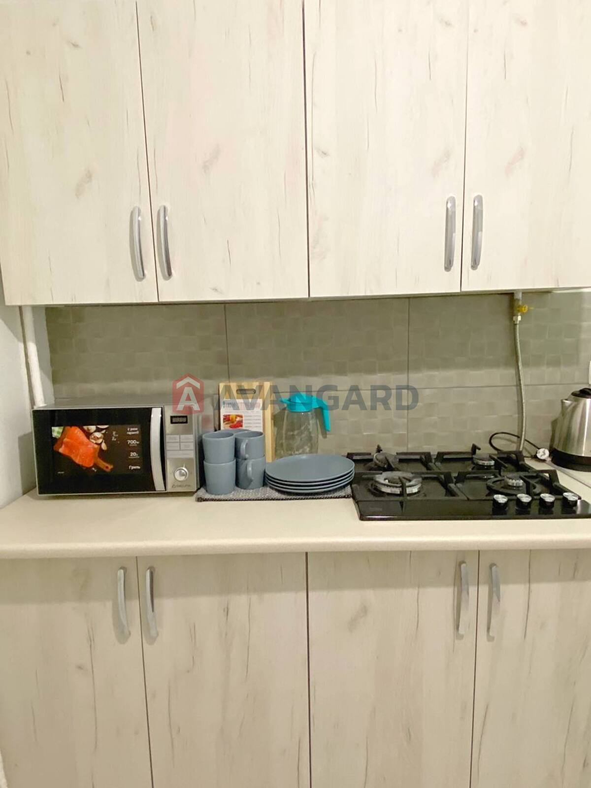 2 ��. ��������, 48,7/-/7,2 ��. �., 4/5 ������ ���� 9