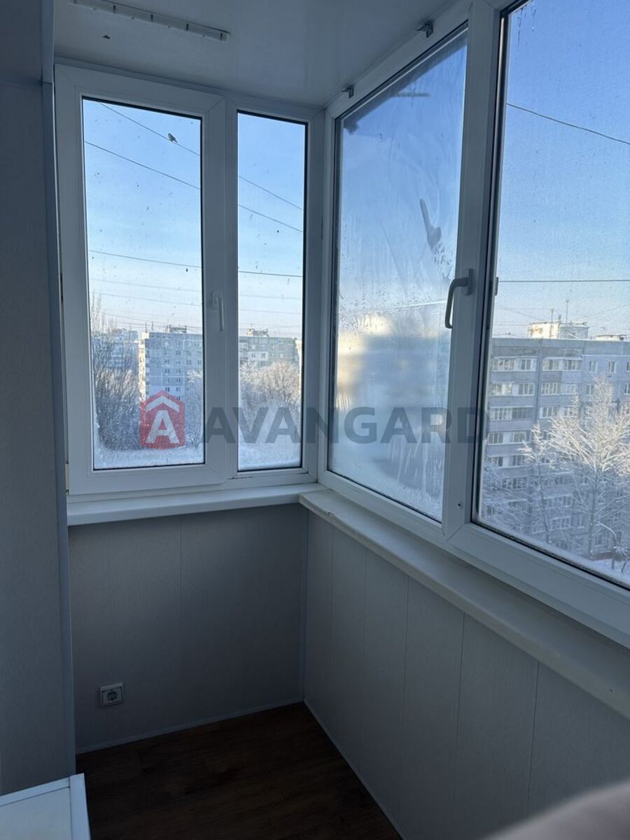 3 ��. ��������, 69/-/7 ��. �., 9/9 ������ ���� 3