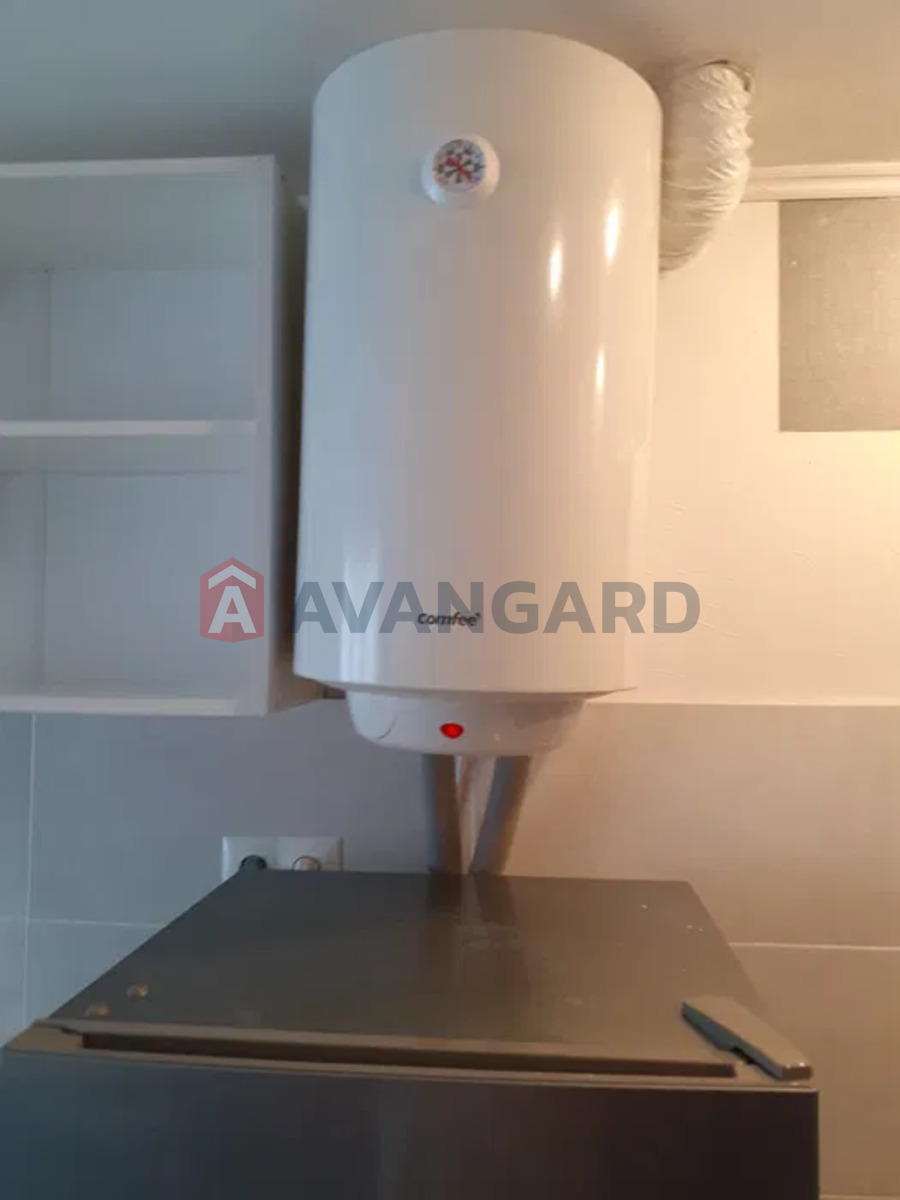 1 ��. ��������, 30/-/8 ��. �., 1/9 ������ ���� 8