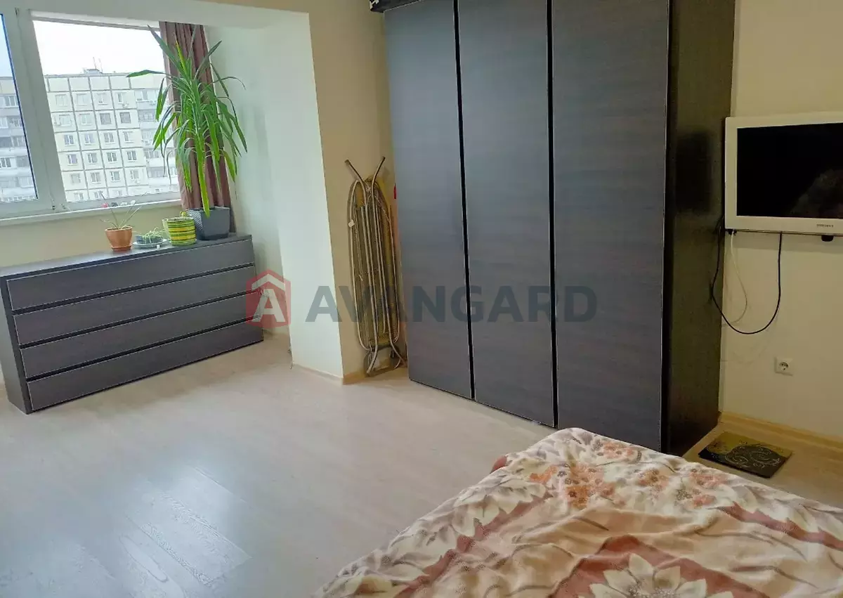 2 ��. ��������, 74/-/26 ��. �., 6/15 ������ ���� 5