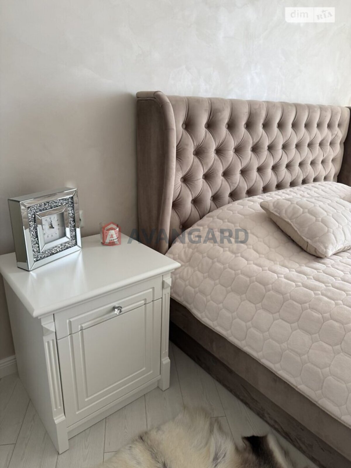 2 . , 70/-/17 . ., 8/9   2