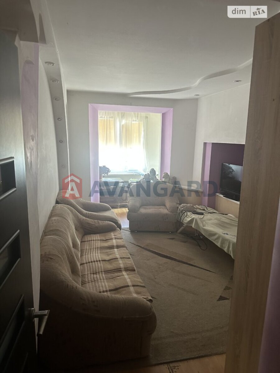 3 ����. ��������, 68/36/7 ��. �., 3/9 ���� ���� 5