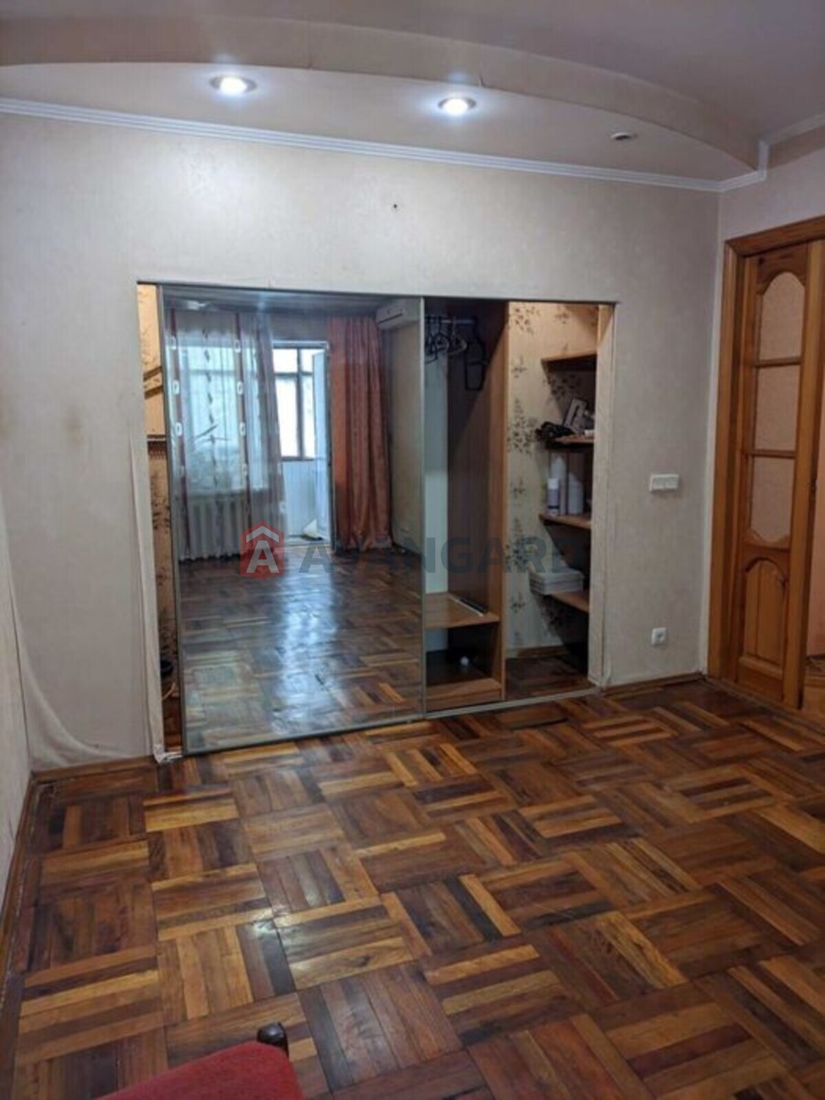 2 ��. ��������, 50/-/10 ��. �., 1/9 ������ ���� 7