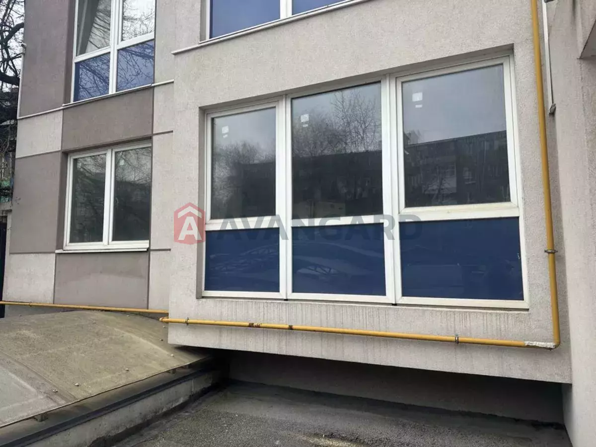 3 ��. ��������, 107/-/45 ��. �., 1/5 ������ ���� 5