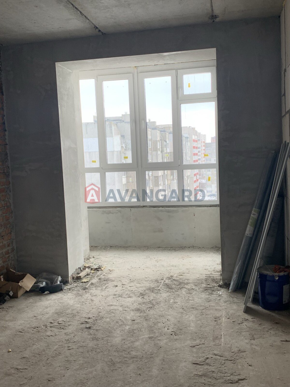 1 ����. ��������, 48/18/14 ��. �., 10/10 ���� ���� 5