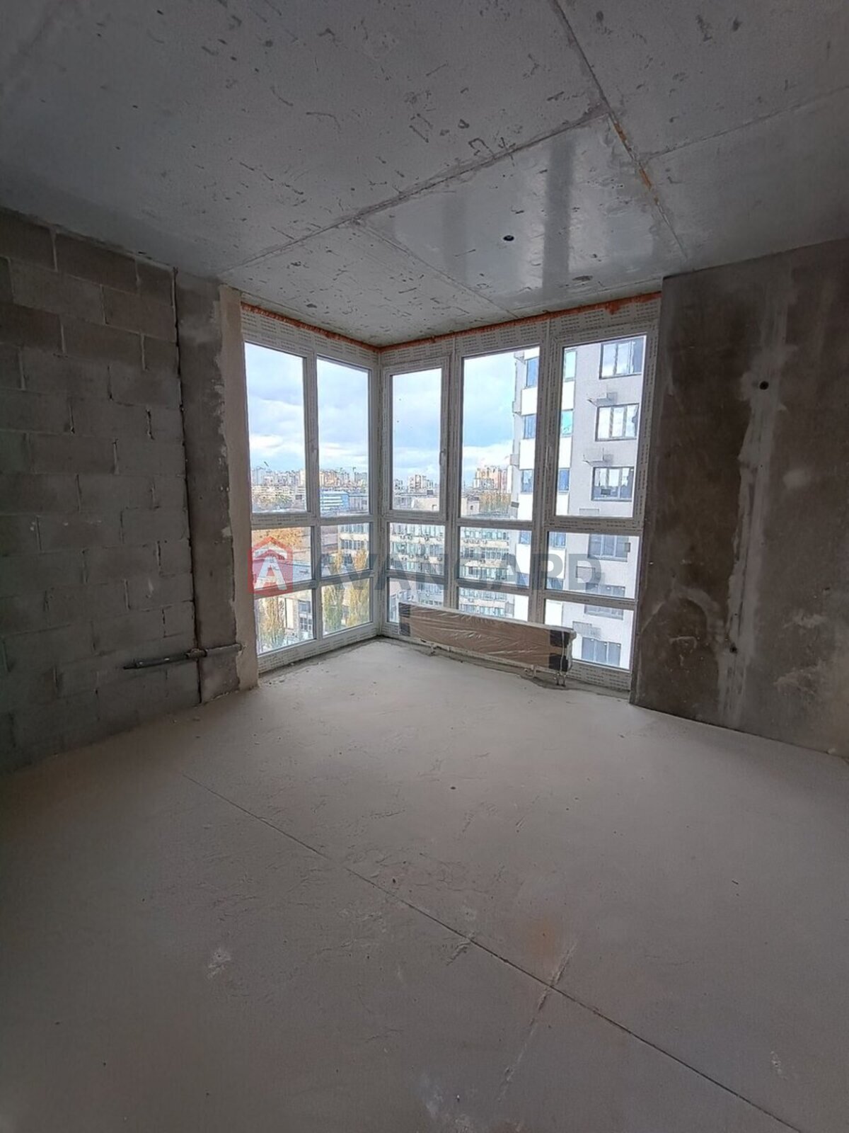 1 ����. ��������, 42/14/9 ��. �., 9/26 ���� ���� 12