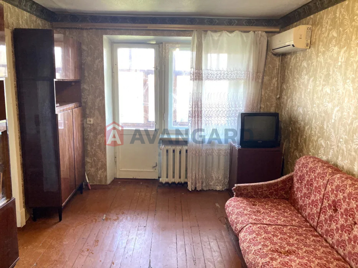 3 ��. ��������, 57/-/4 ��. �., 5/5 ������ ���� 2