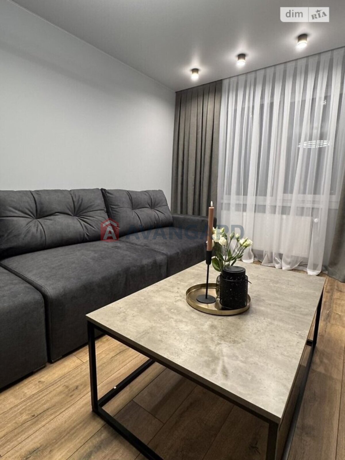 2 ��. ��������, 68/-/- ��. �., 10/10 ������ ���� 7