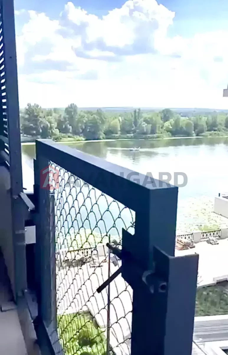 2 ��. ��������, 53/-/12 ��. �., 3/9 ������ ���� 7