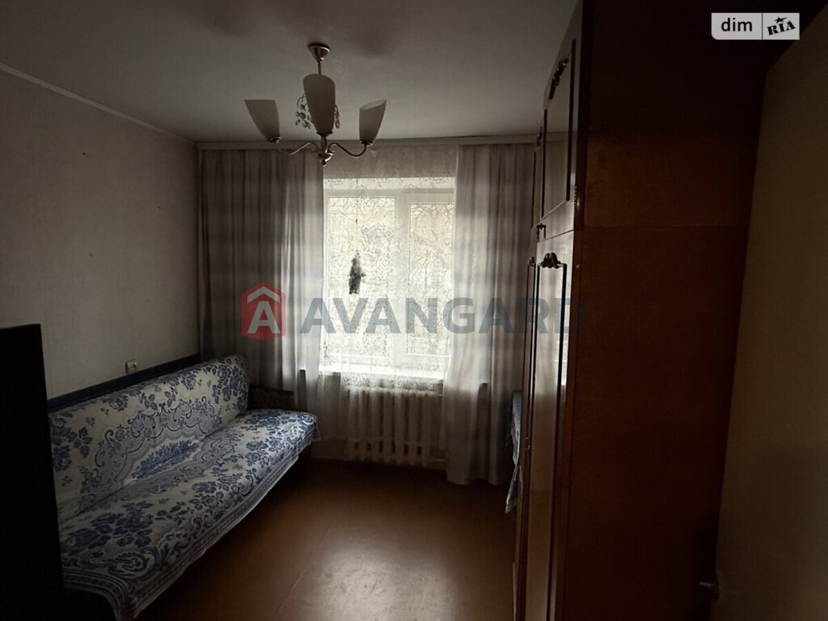 3 ��. ��������, 62/-/8.5 ��. �., 1/9 ������ ���� 3