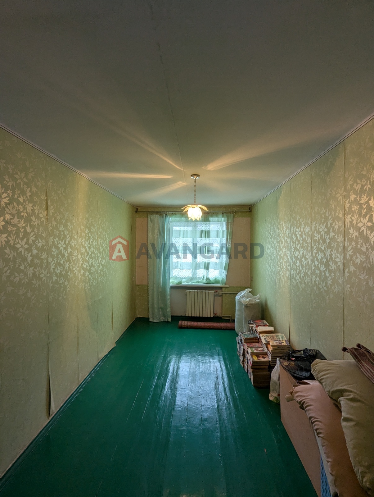 2 ��. ��������, 47/28/6 ��. �., 5/5 ������ ���� 16