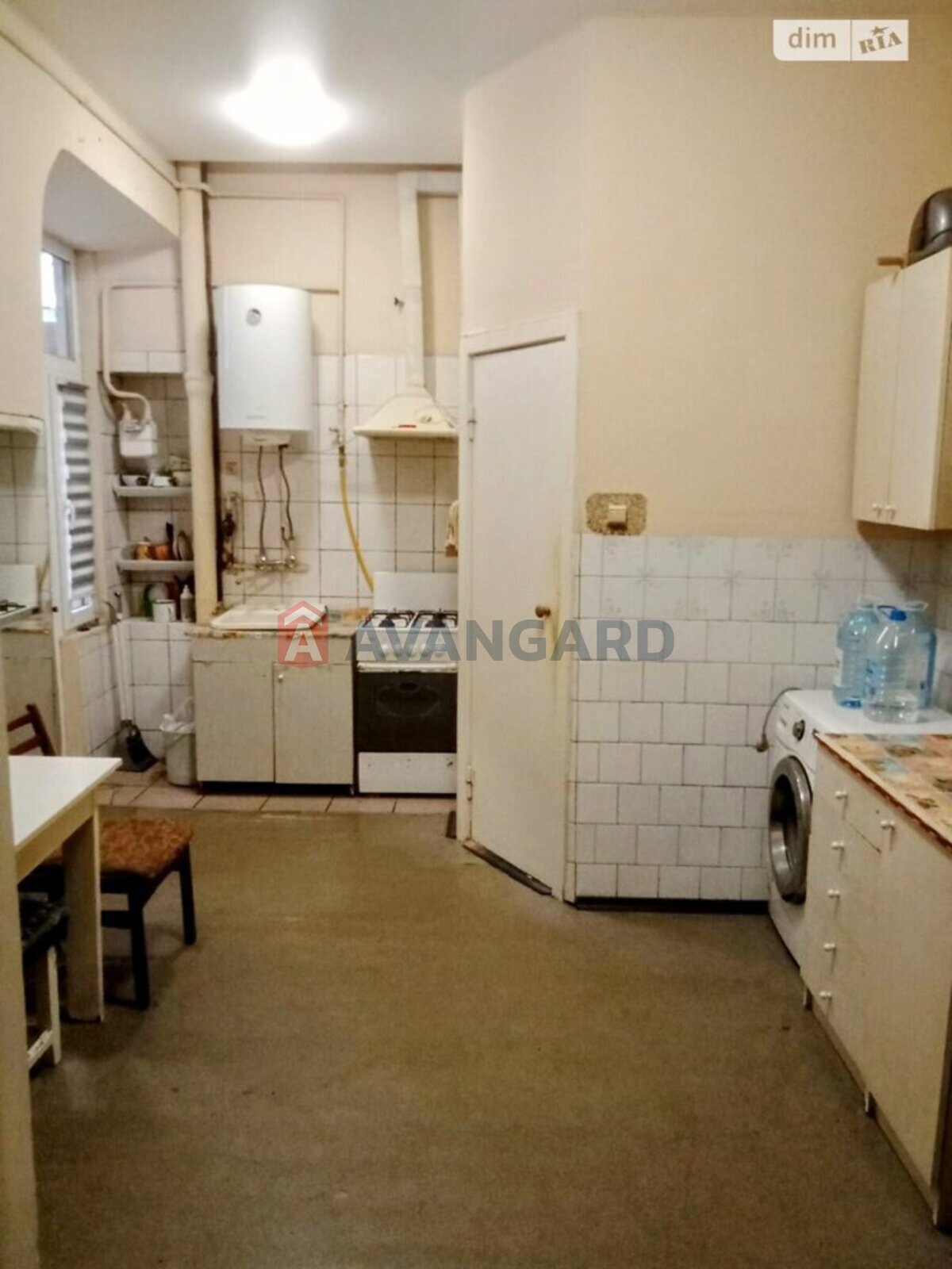 2 ����. ��������, 42/25/10 ��. �., 1/3 ���� ���� 8