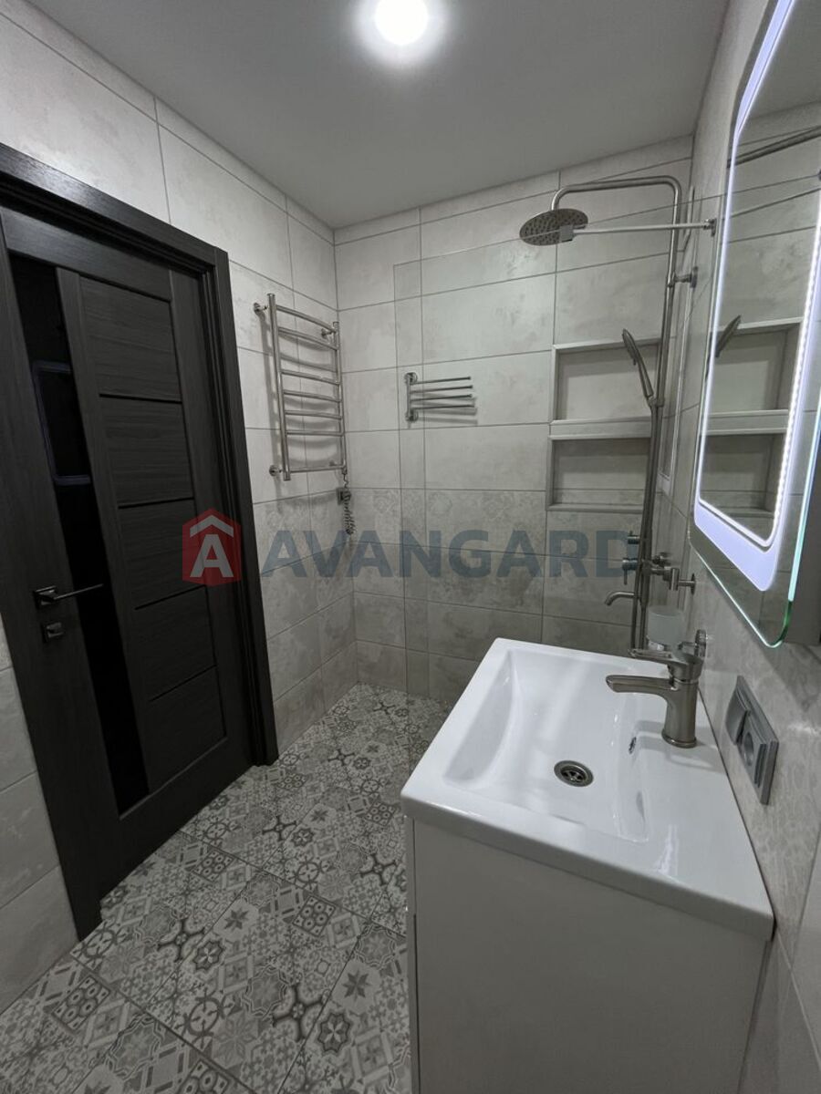 2 . , 49/-/7 . ., 9/9   11